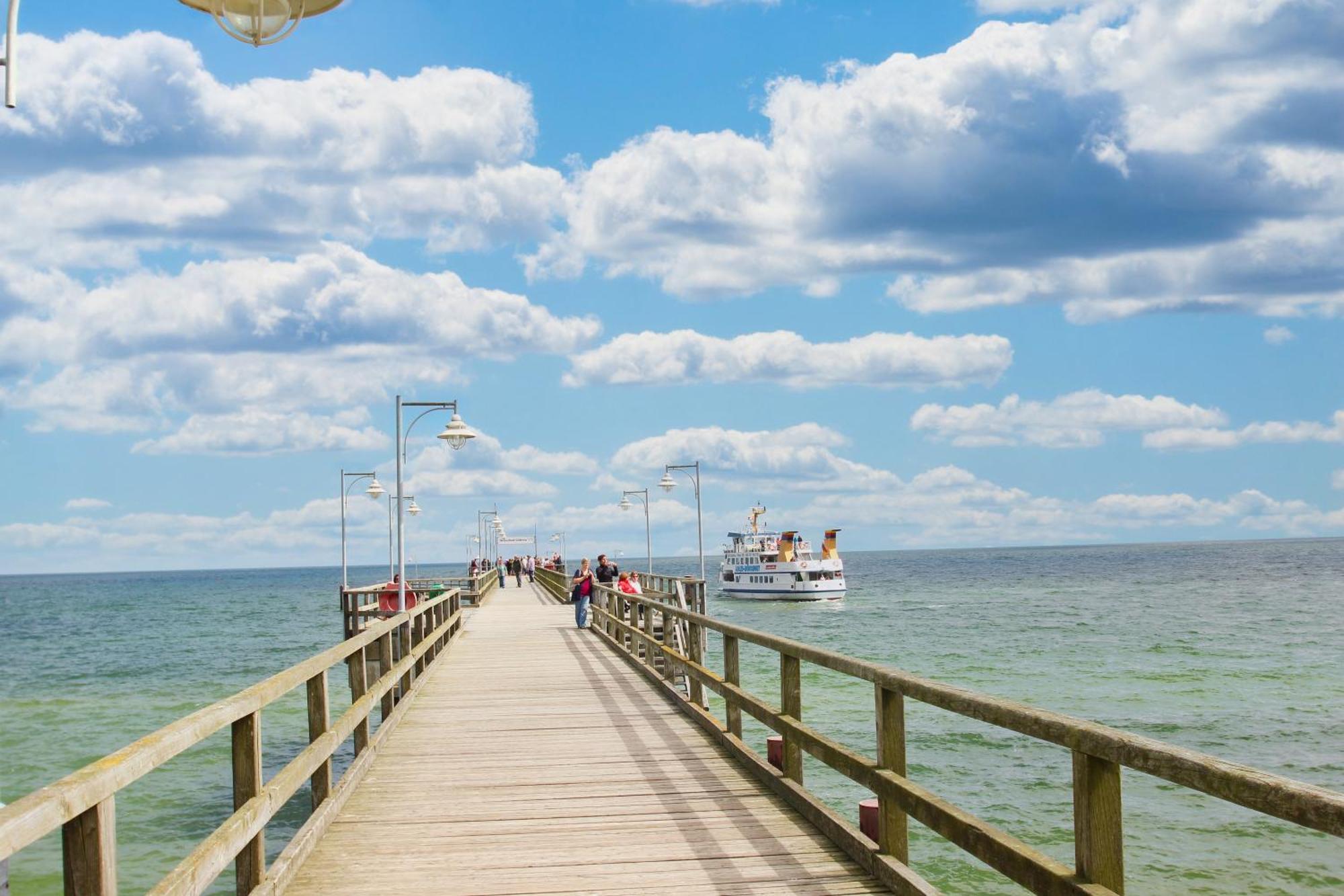 Terrasse, Gratis Nutzung Vom Ahoi Erlebnisbad Und Sauna - Meeresblick Fewo 10 Гьорен Екстериор снимка